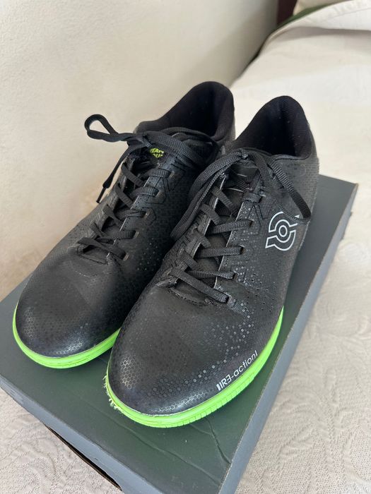 Chuteiras futsal IRE-action