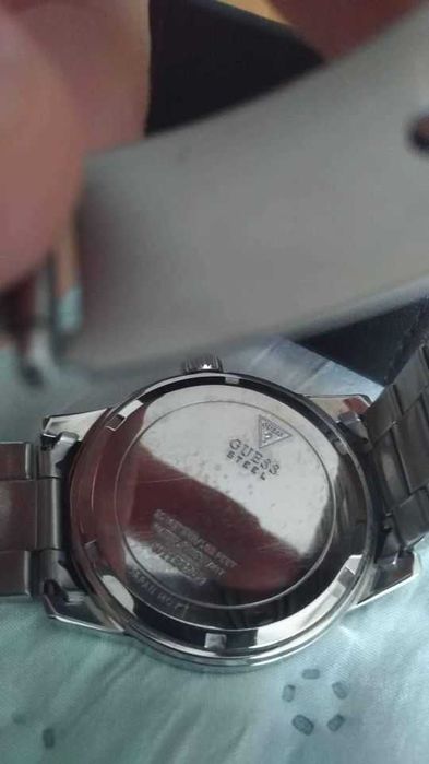 Relógio Guess Steel