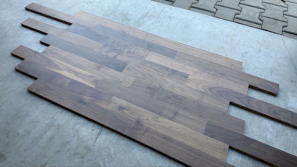 Parkiet orzech amerykanski, OUTLET 54m2
