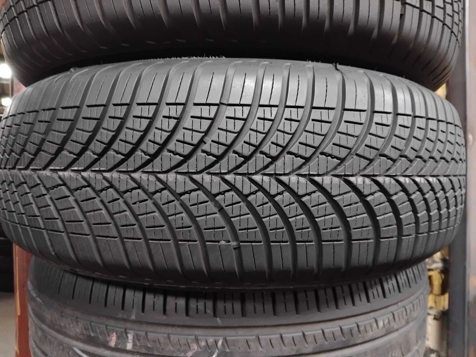 Шини бу 235/65 R17 Goodyear Vector 4 Season Gen 3 Пара 2025року