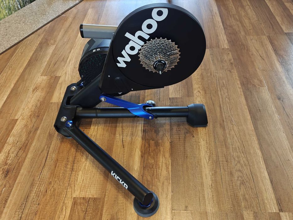 Trenażer Wahoo KICKR Smart Trainer v5 praktycznie nowy