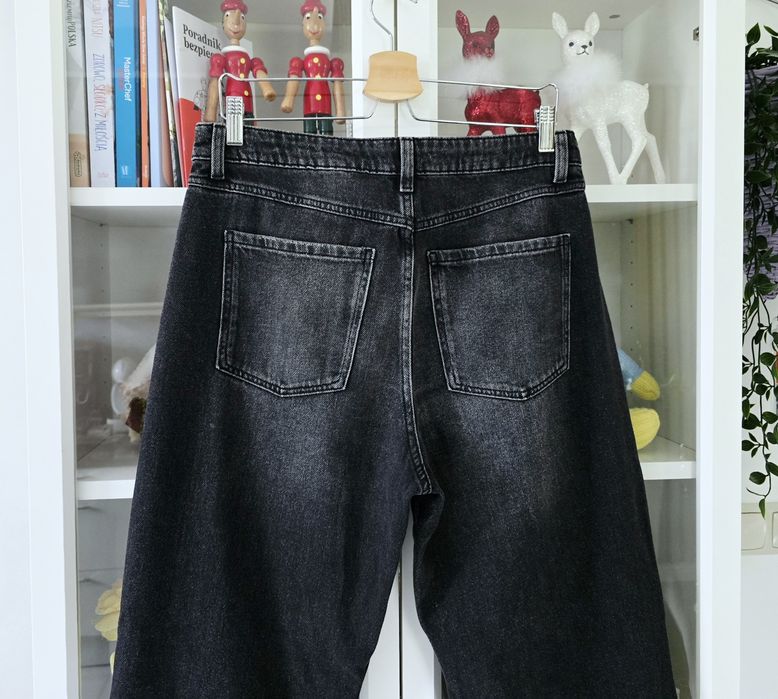 Cropp spodnie jeansowe z szerokimi nogawkami 40