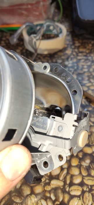 Ремонт фар . Заміна штатних лінз фар mercedes, wv, skoda і інших.