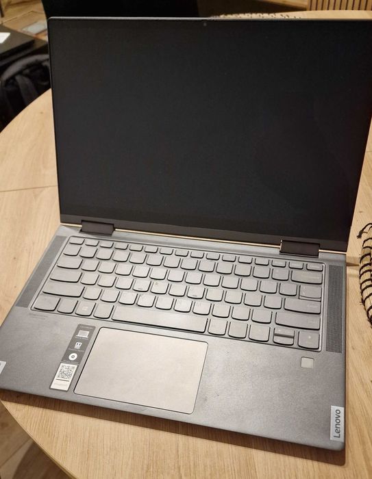 Lenovo Yoga C740 dotykowy 14 cali, jak nowy
