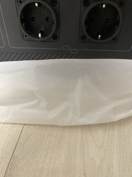 Зарядна станція Bluetti AC60