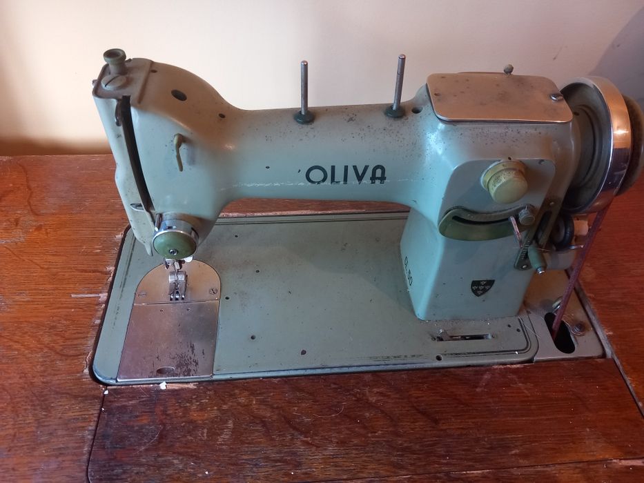 Maquina de costura oliva cl 50