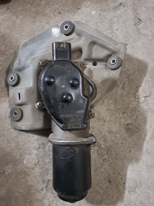 Ланцер 9 моторчик  дворников