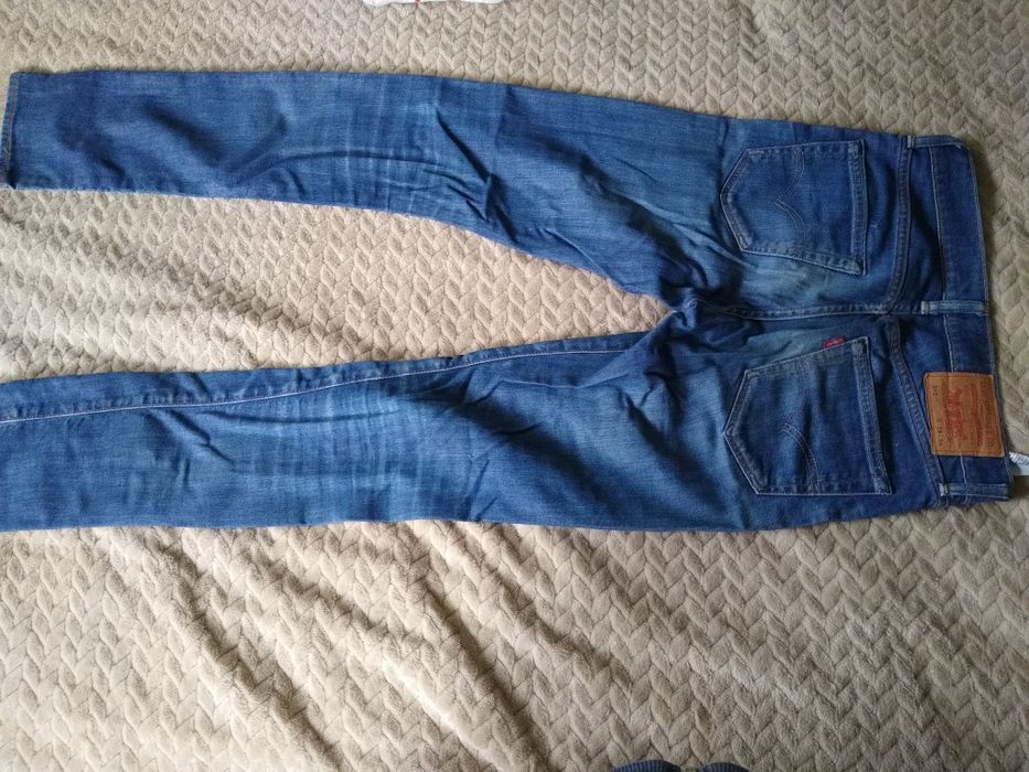 Spodnie Levi's 38