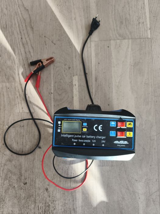 Зарядное устройство для аккумулятора 12 в 6 A