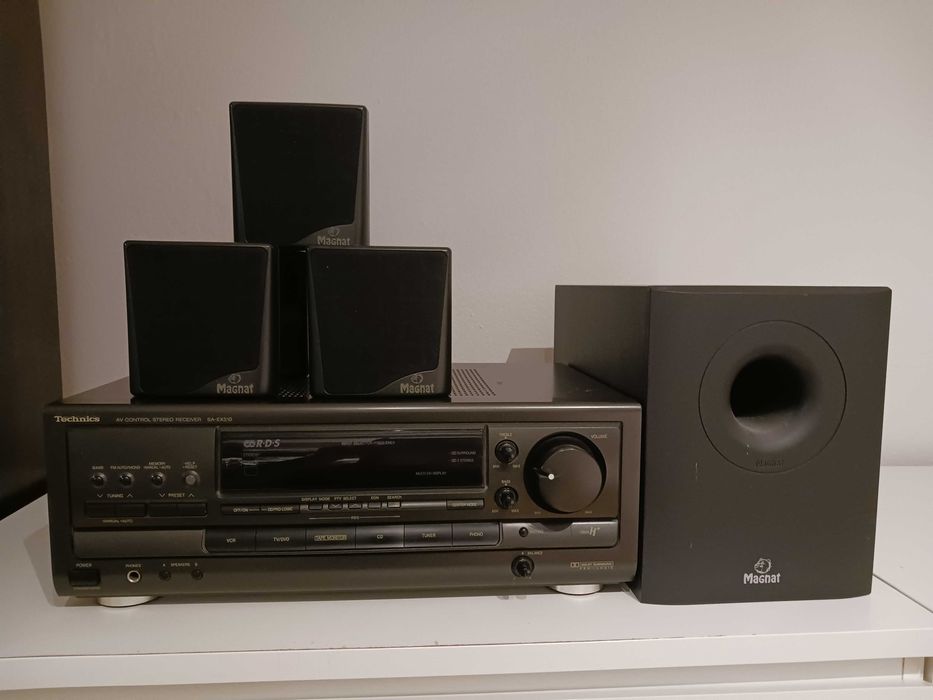 Zestaw Technics Aplituner + Subwofer magnat i 5szt głośników.