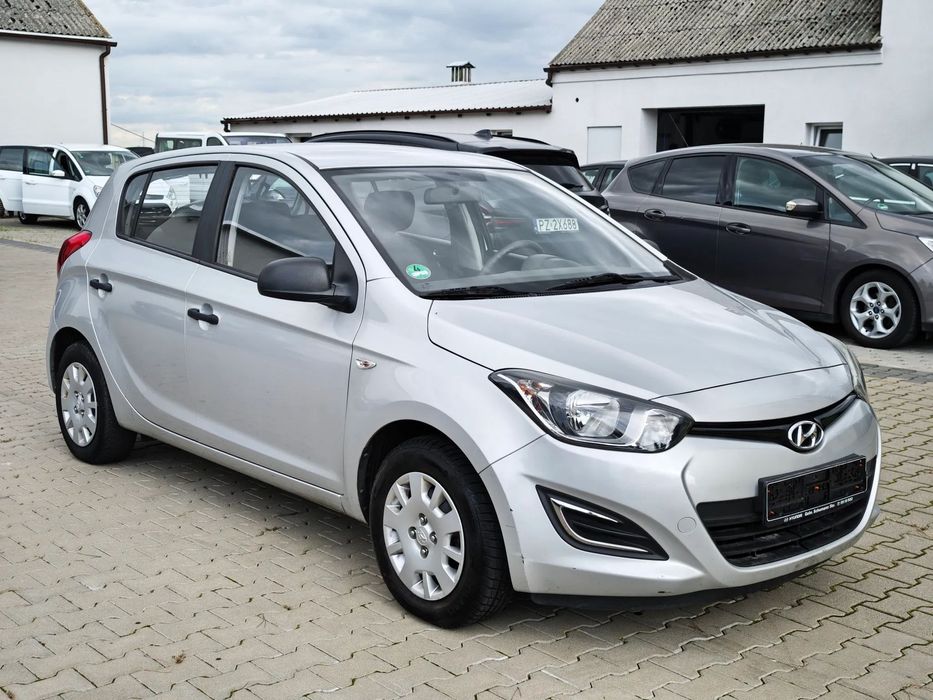 Hyundai i20
