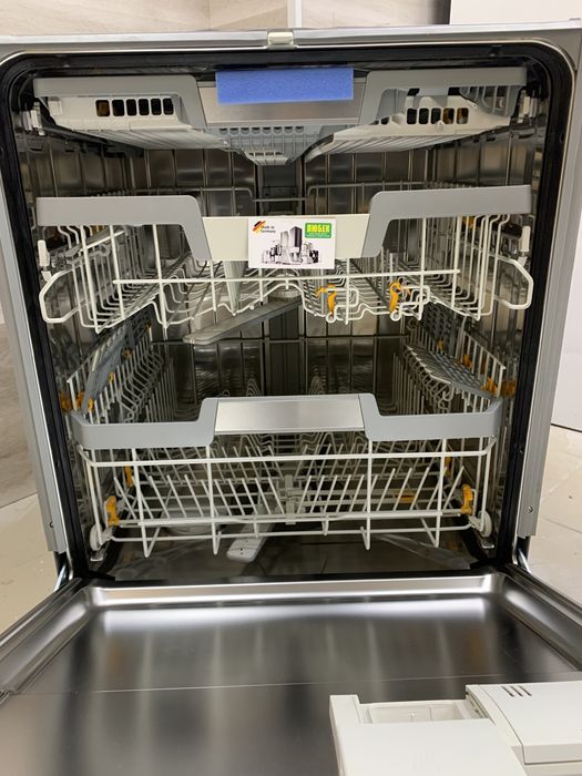 Посудомийна машина модель 2024 року G 7273 SCVI
