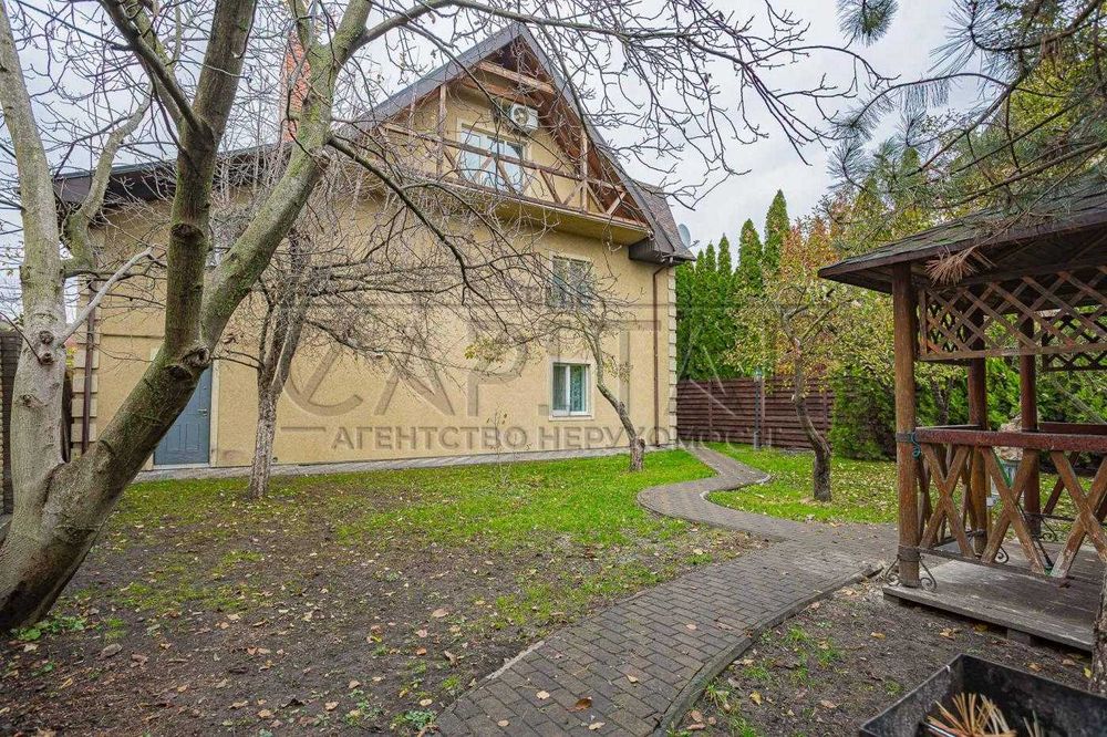 Оренда затишного будинку 300м2 Осокорки Дарницький р-н вул. Садова