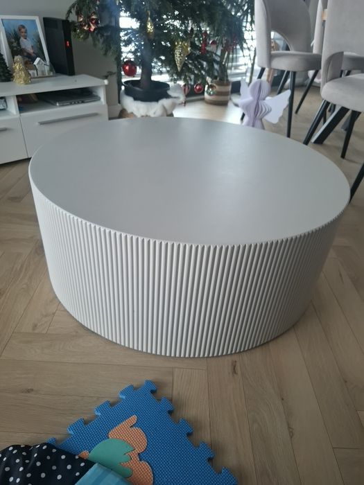 Stolik kawowy okrągły ryflowany