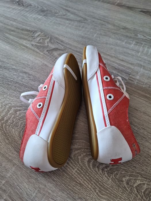Trampki damskie nowe Helly Hansen r.38 koralowe