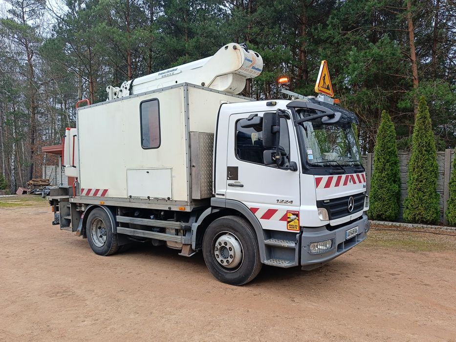 Mercedes Benz 1224 podnośnik koszowy zwyżka sprowadzony