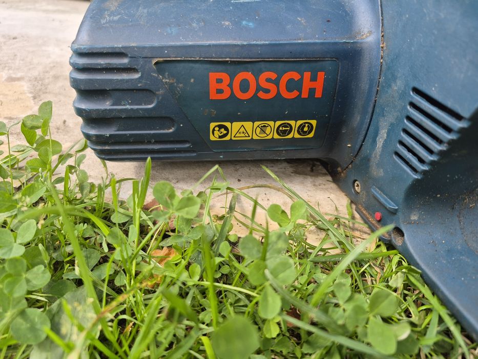 Piła  bosch professional gke 35 bce