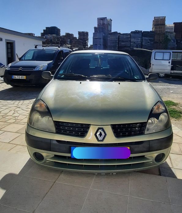 Renault Clio 2003