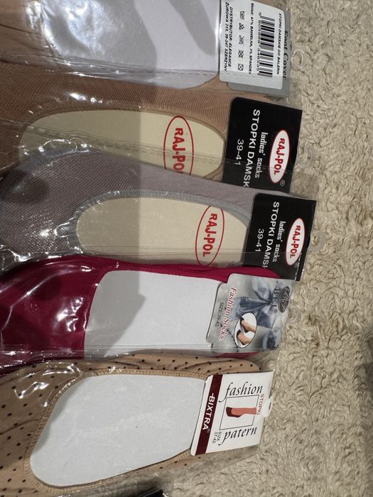 Nowe damskie skarpety