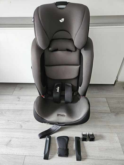 Fotelik samochodowy Joie Bold R (grupa I, II, III, 9-36 kg)