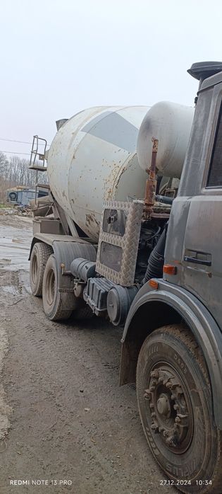 Автобетонозмішувач МАЗ