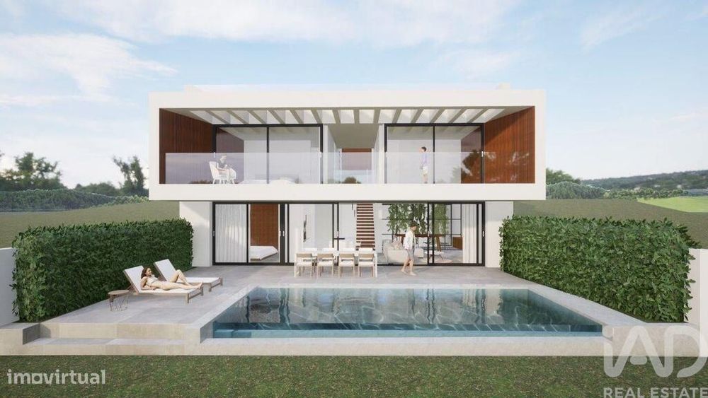 Plot for Construction in Mexilhoeira Grande, 193.00 m²