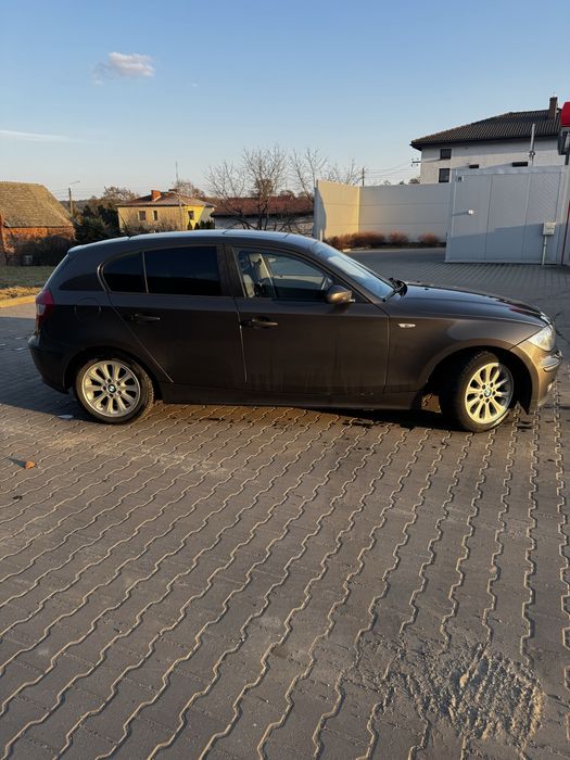BMW SERII 1 2006r 116i