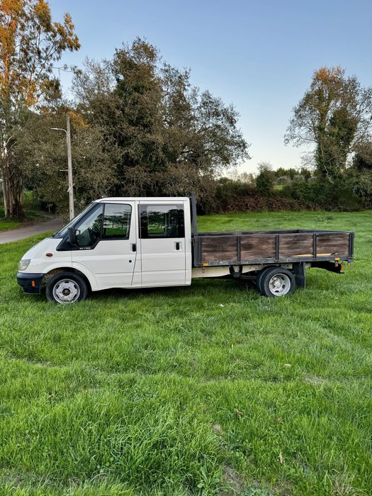 Ford Transit 350 Caixa Aberta 2001 avariada