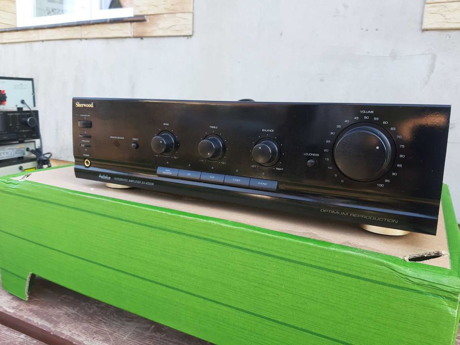 Wzmacniacz Sherwood AX-4050R
