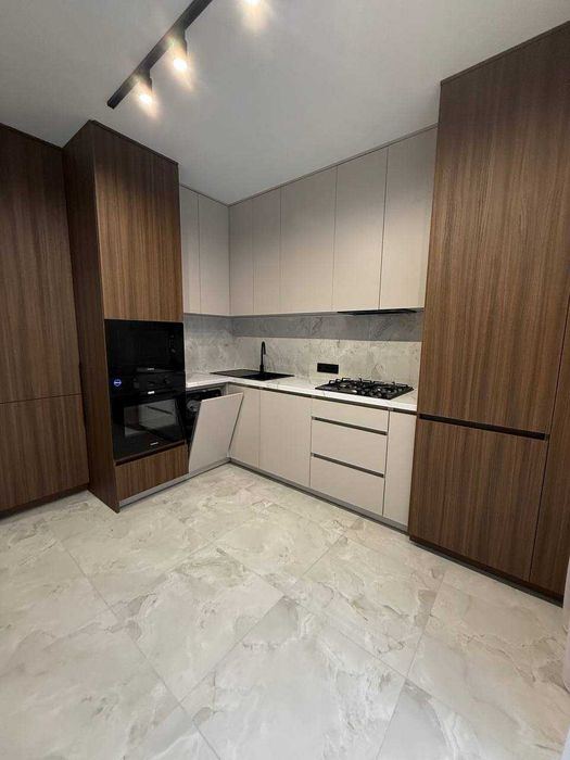 Квартира зі стильним ремонтом та газом