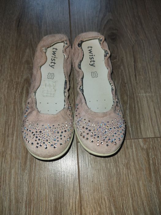 Замшеві туфельки 34 розміру