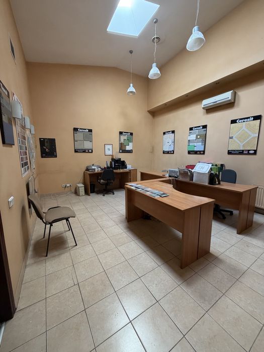 Здаються в оренду офісні приміщення