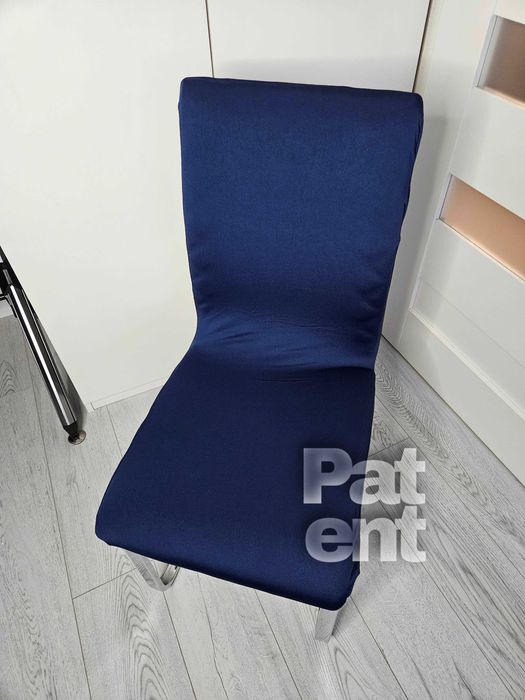 Pokrowce na krzesła elastyczne 4 sztuki granatowe komplet