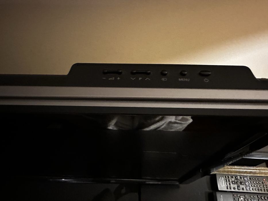 Telewizor w pelni sprawny