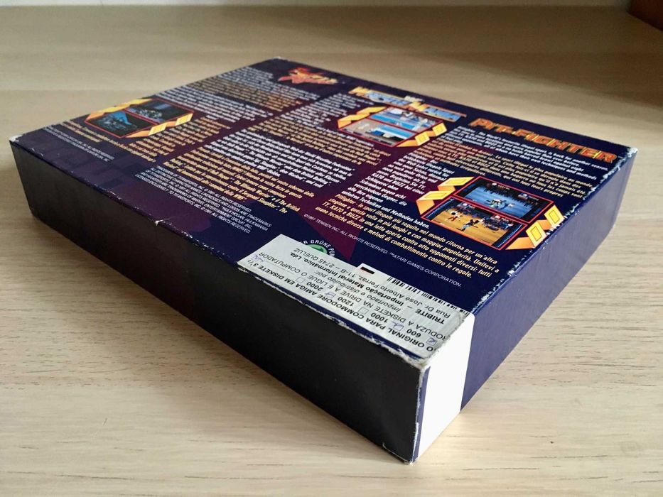 Caixa Superfighter Commodore Amiga