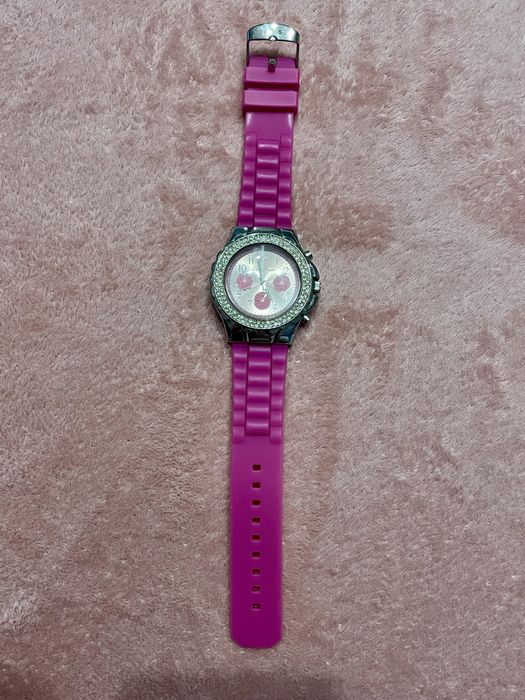Relógio rosa com brilhantes Bijou Brigitte