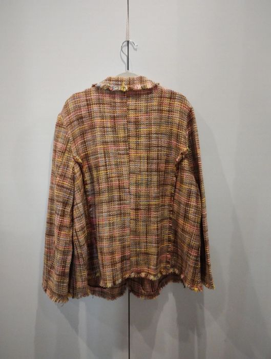 Tweedowy żakiet damski plus size.