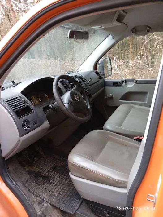 Volkswagen Transporter T5 - doka