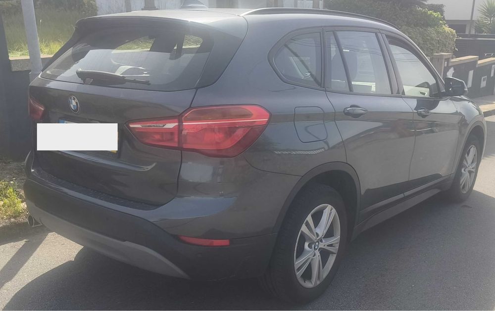 BMW X1 16d Auto | 79 mil km | 1 Dono | GPS | Câmara | Head-Up | Full Extras| Excelente Estado
