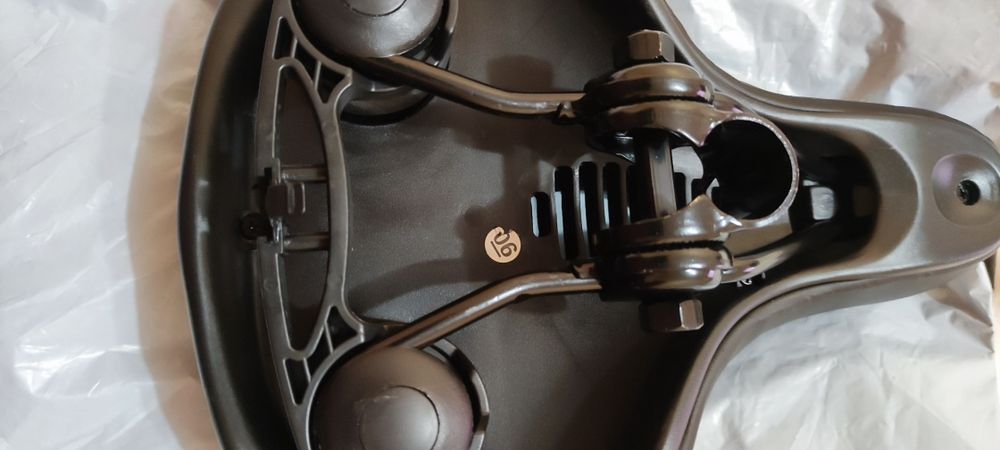 Покришки Schwalbe і др. аксесуари.