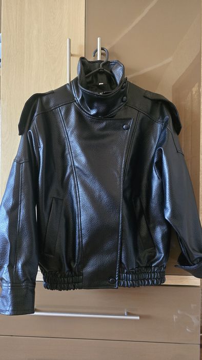 Косуха черного цвета