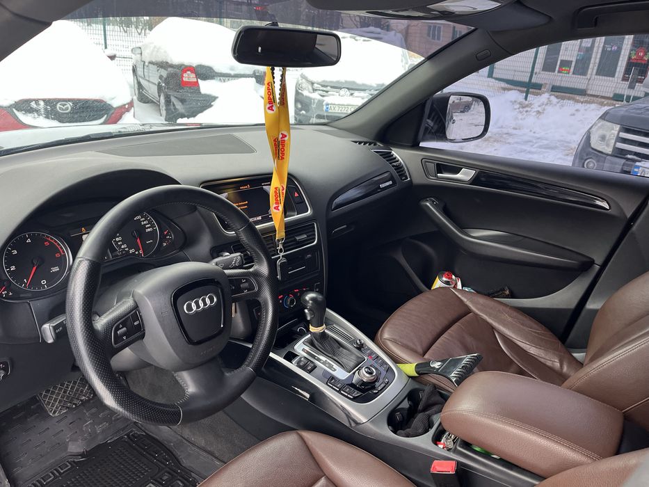 Audi Q5 2012 г.в 2.0 ТДІ дизель. Готов рассмотреть обмен
