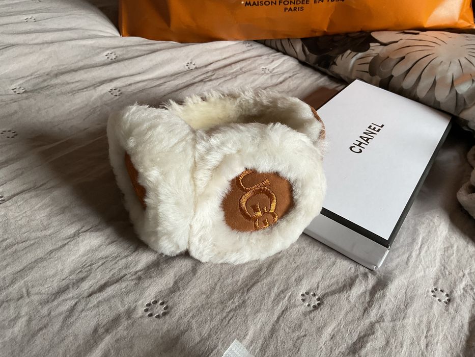Nauszniki UGG nowe