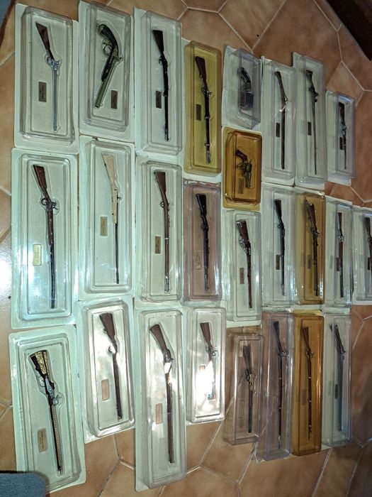 Miniaturas armas antigas