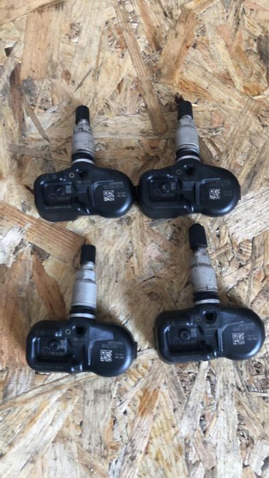 Датчики давления в шинах toyota,lexus оригинал