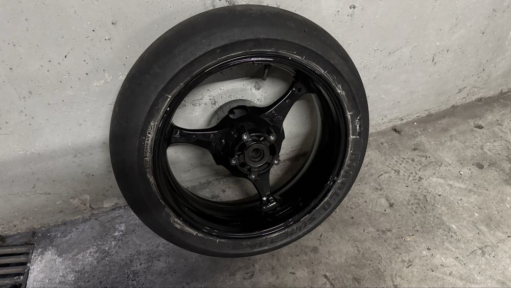 suzuki gsxr-r 600/750 K9  lote peças