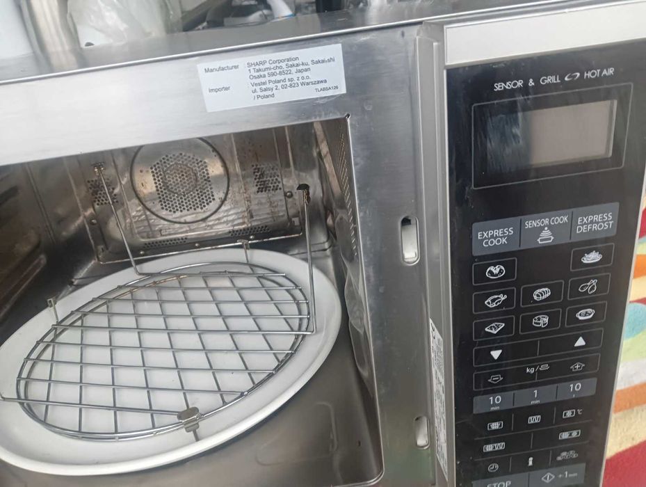 Мікрохвильова піч SHARP