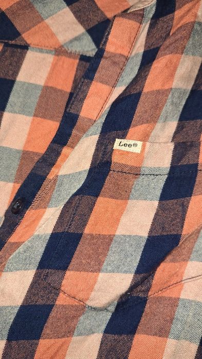 Sprzedam damskie koszulę Lee