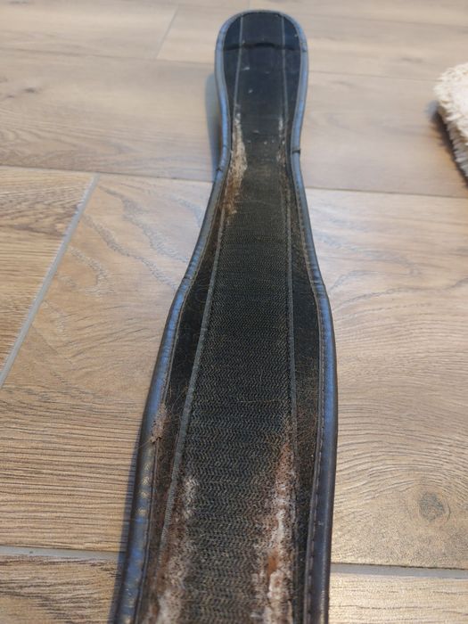 Popręg z futrem naturalnym 130cm