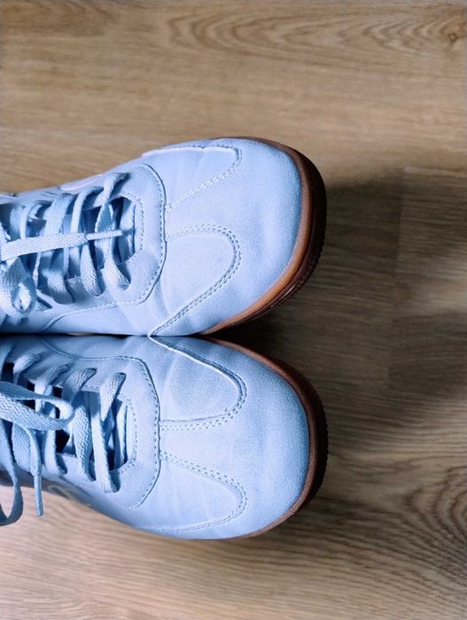 niebieskie damskie sneakersy marki Champion model PRESTIGE rozmiar 41